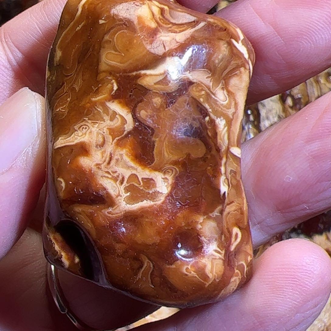 定制蜜蜡鑫**?琥珀蜜蜡原石定制