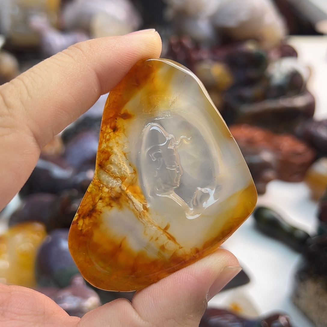 玛瑙/玉髓未镶嵌颈饰