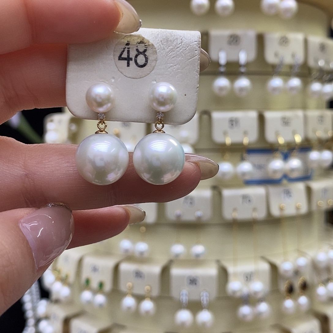 淡水珍珠18K金镶嵌耳饰