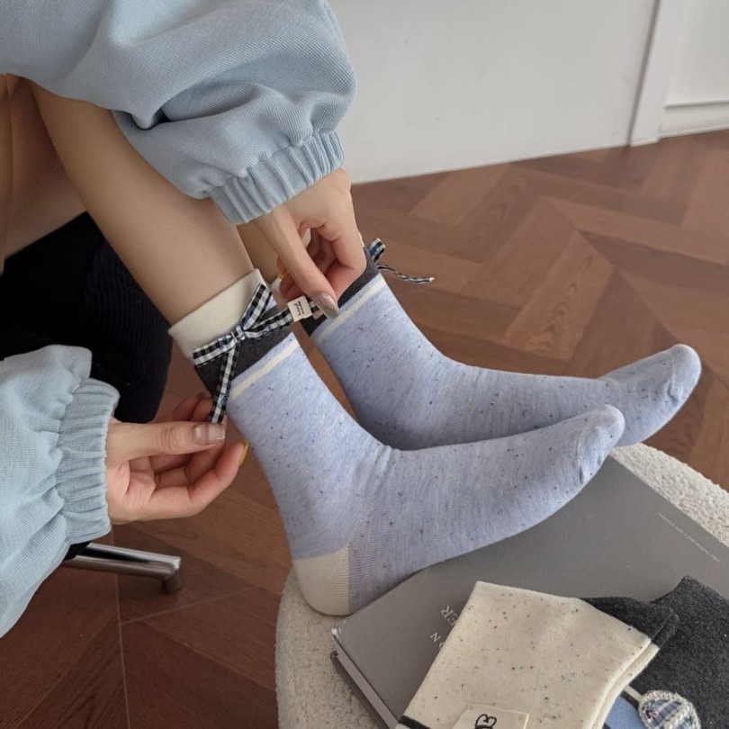 秋季新款袜子女ins潮卡通可爱格子布标中筒袜拼色点子纱堆堆袜