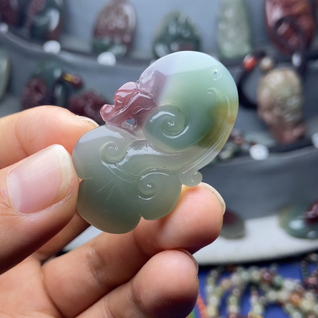 玛瑙/玉髓未镶嵌颈饰
