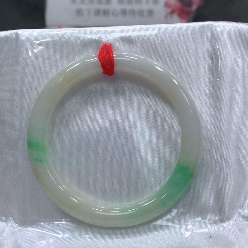 【闪购商品】翡翠手镯未镶嵌翡翠