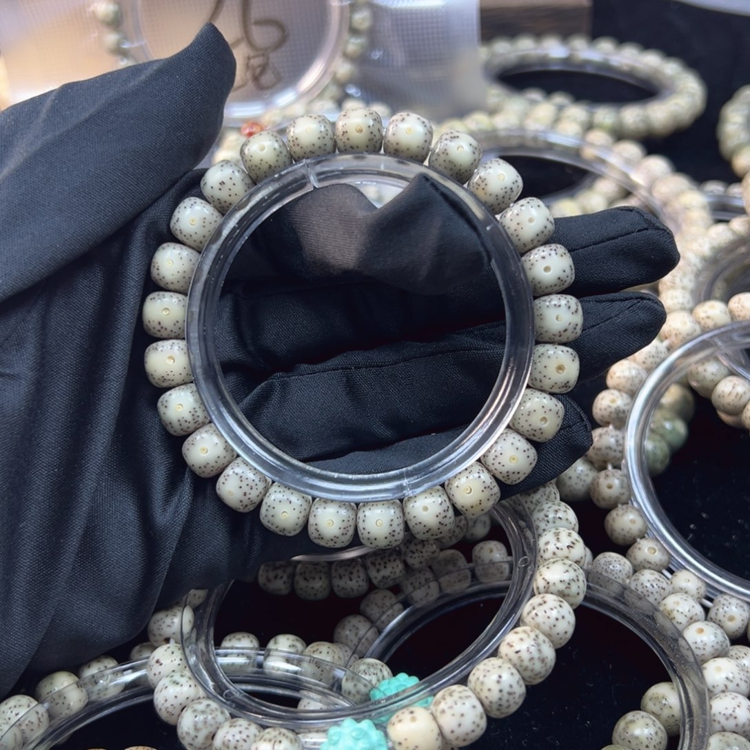 星月菩提手串A02星宇所小留白冰糖料8.9
