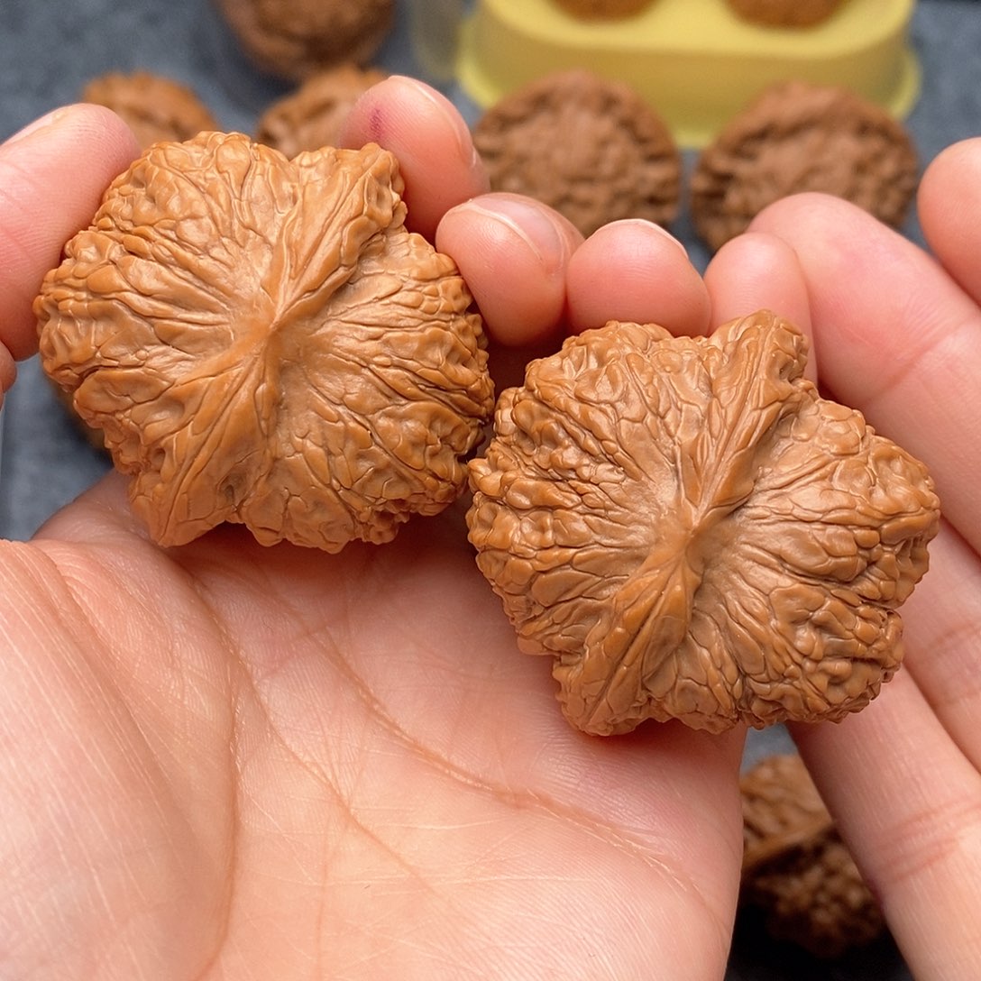 文玩核桃把件血麒麟42加全品