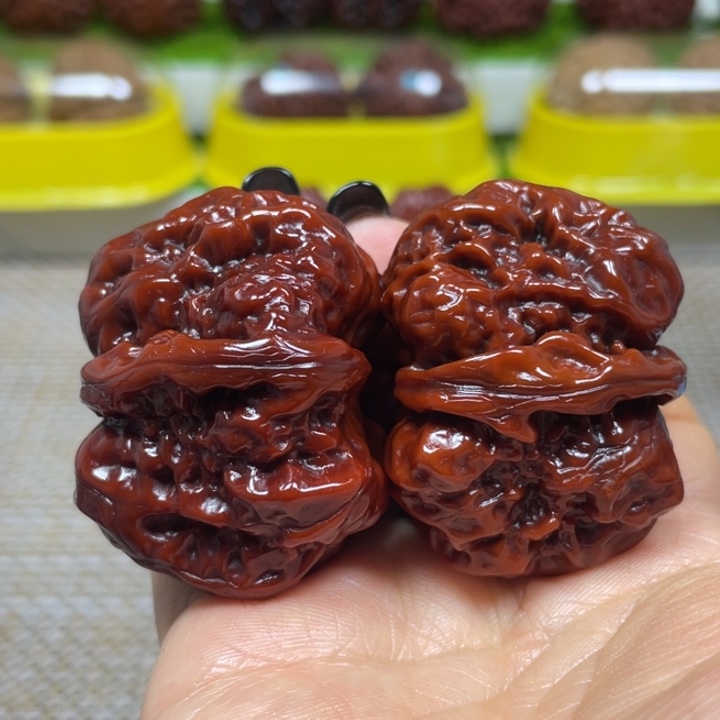 文玩核桃把件蛤蟆45肚