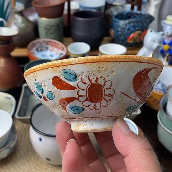    中古物品默认微瑕，谨慎参拍，满18包邮！