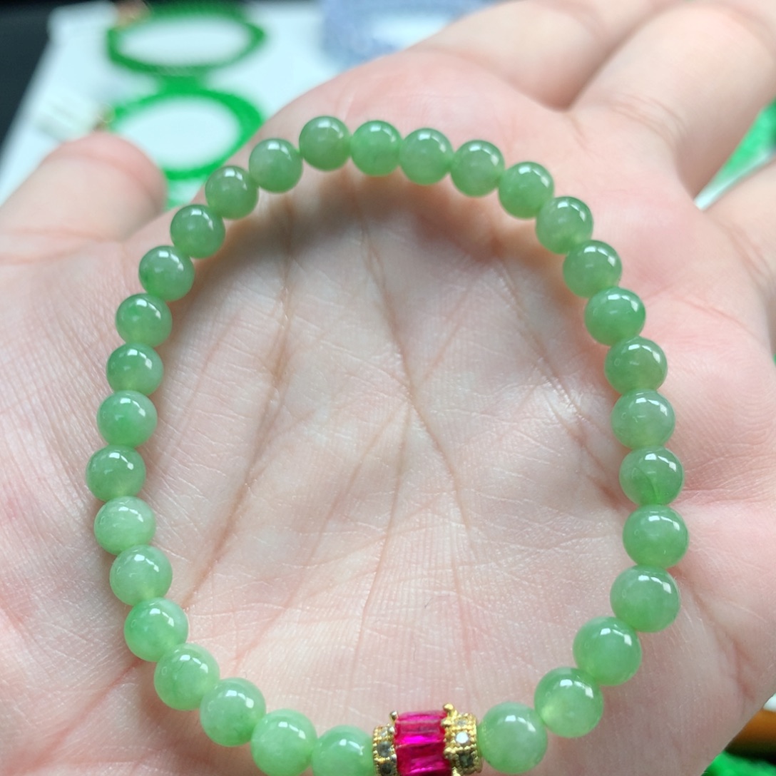 翡翠未镶嵌手链翡翠