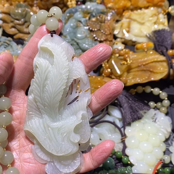 岫玉岫玉吊坠未镶嵌