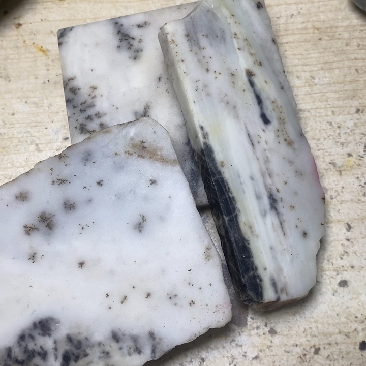 和田玉未镶嵌珠宝奇石53