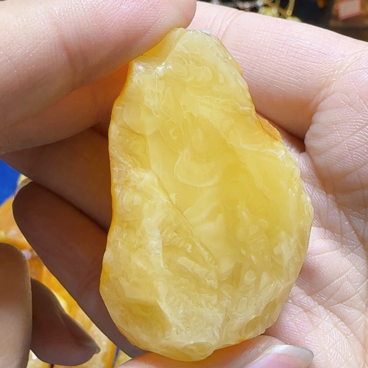 定制琥珀未镶嵌蜜蜡