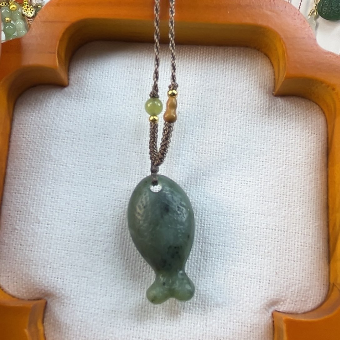 和田玉（糖玉）未镶嵌车挂