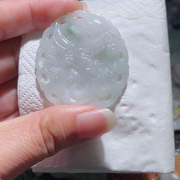 颈饰未镶嵌翡翠天