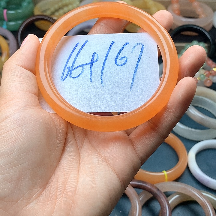 石英质玉（黄龙玉）未镶嵌手镯?****?
