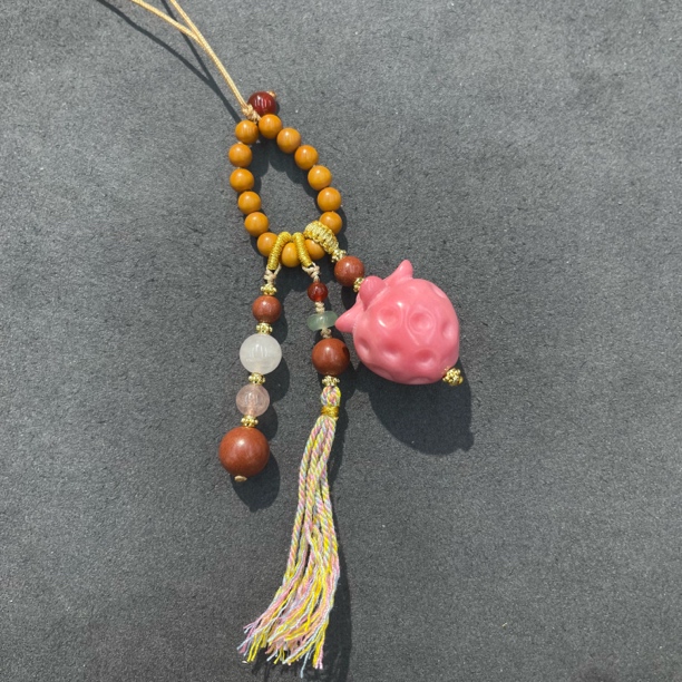 C266-橄榄核草莓挂件0002