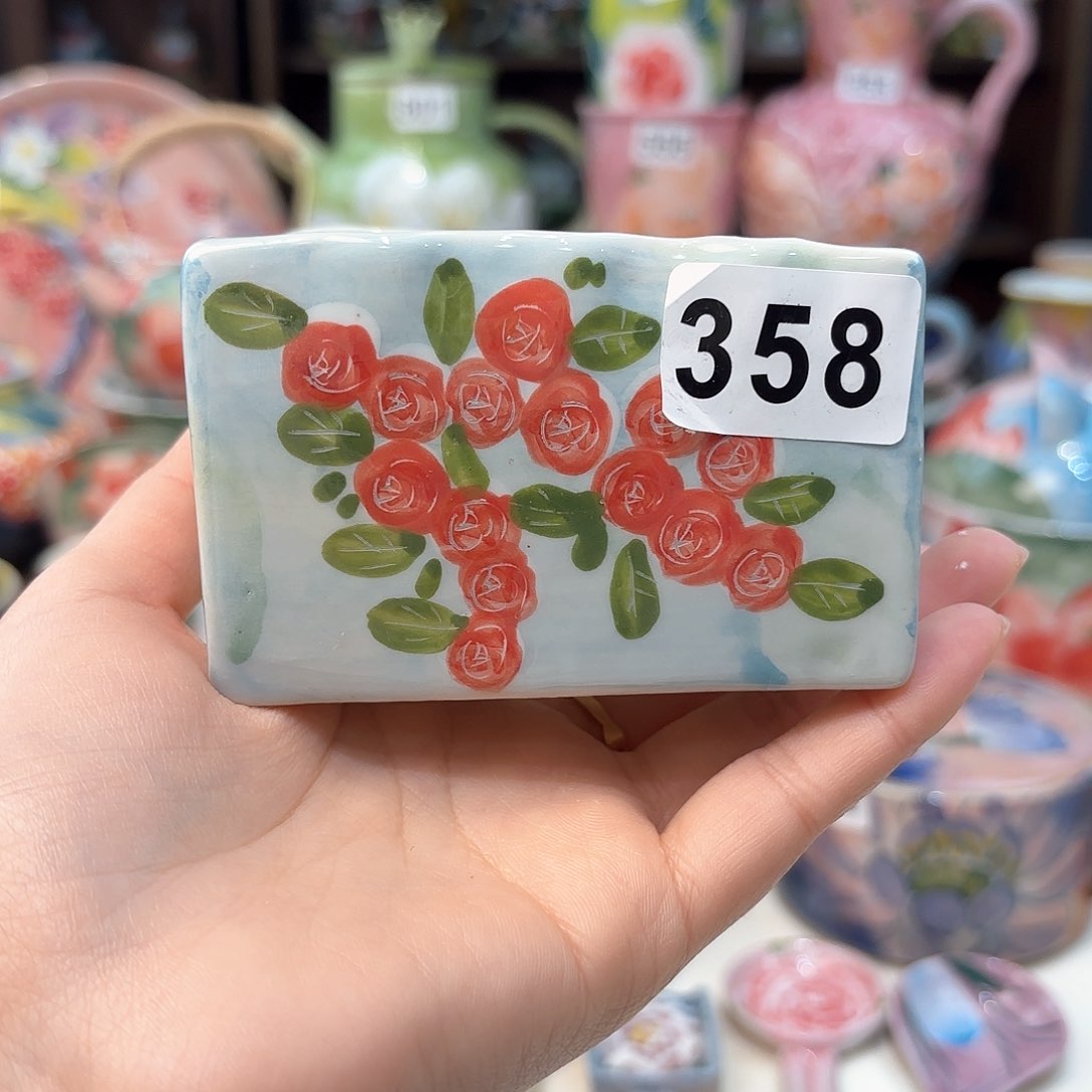 瓷片兔兔好e k l k lv tu t l lv t