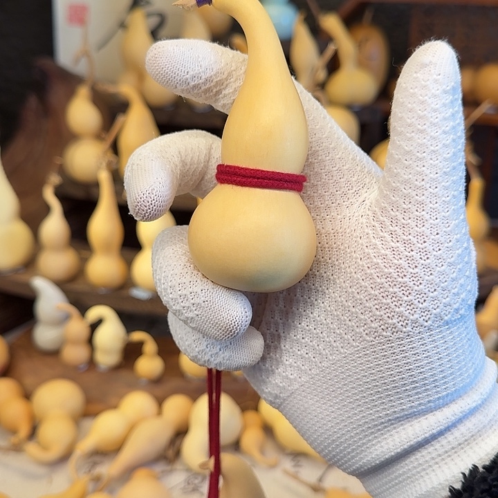 F***1葫芦哈哈哈哈哈哈哈哈