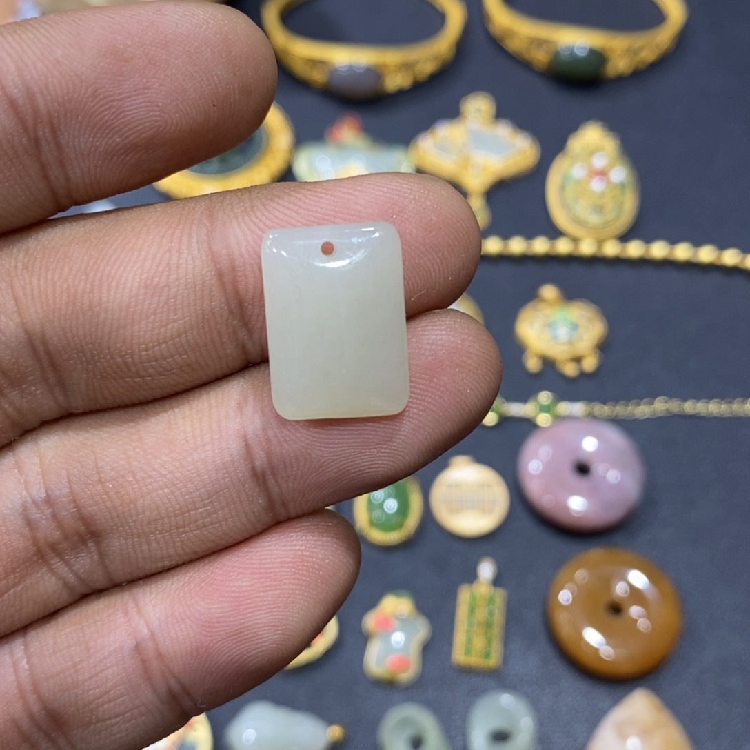 和田玉颈饰银S925镀金镶嵌