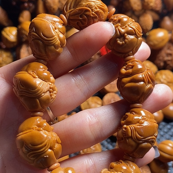 吊坠橄榄核八宝弥勒