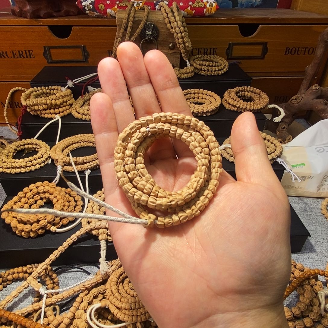 ****听柏香籽/百香籽吊坠