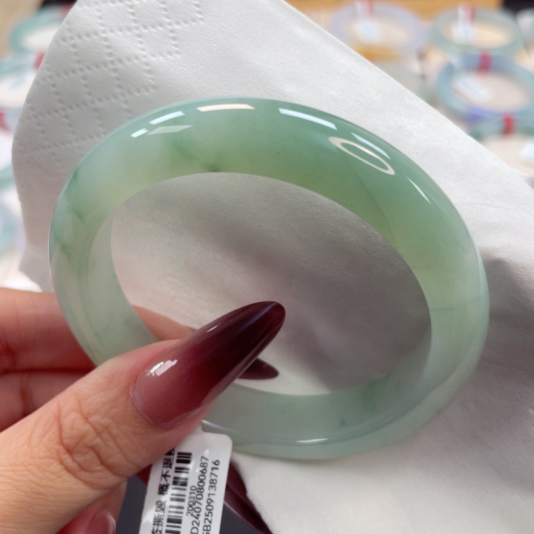 未镶嵌手镯翡翠6号56细糯化芙蓉绿飘绿花