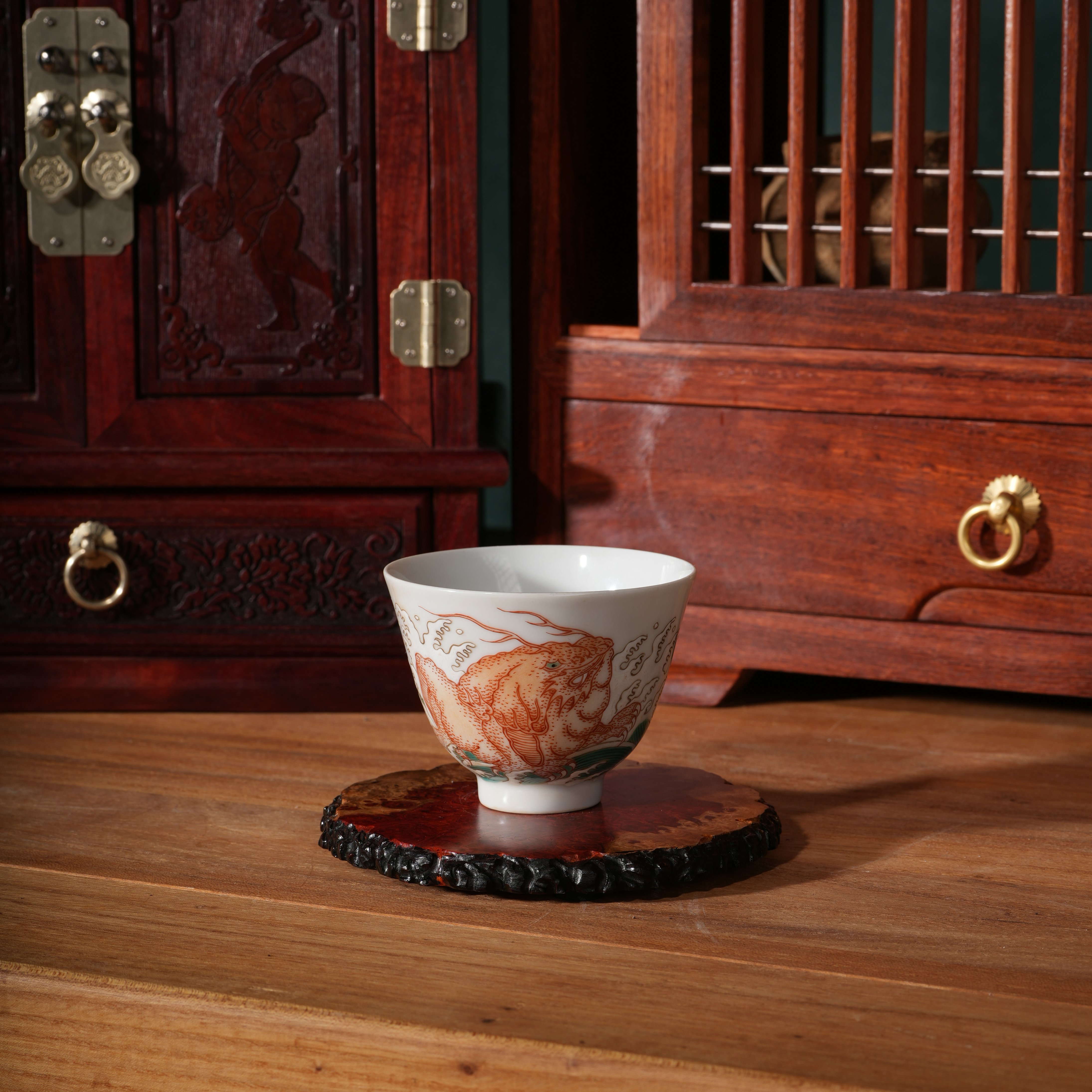 352清同治粉彩瑞兽杯 明清老瓷器仿古典家居书房摆件瓷器