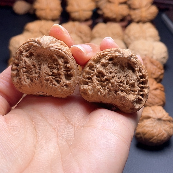 吊坠文玩核桃大****货塔尖小蛇核桃哈哈哈哈哈