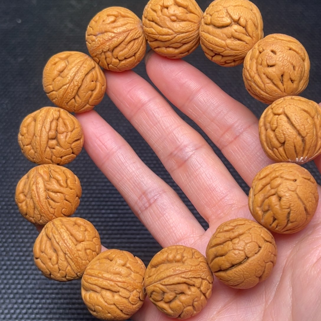 桃核手串龙纹桃核