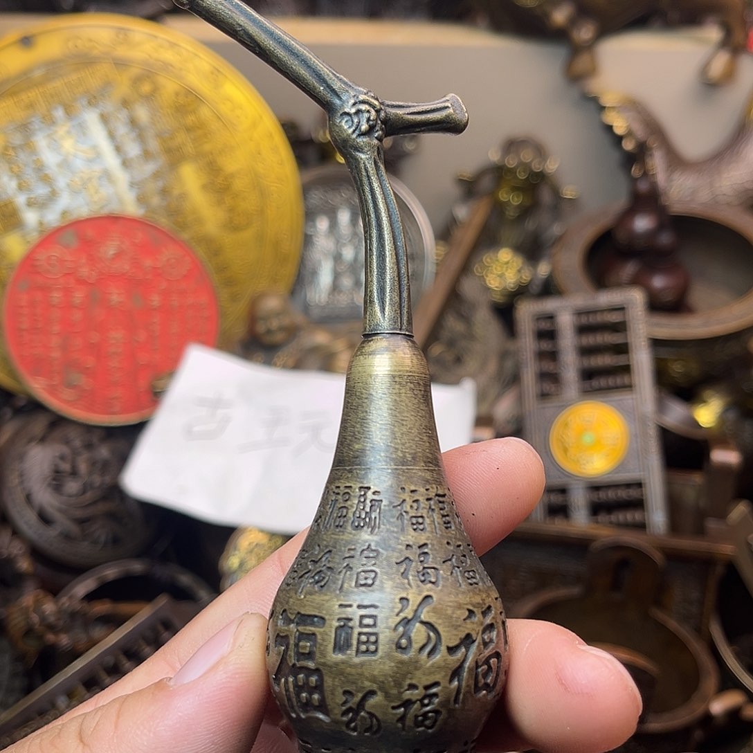 精美铜器工艺品等