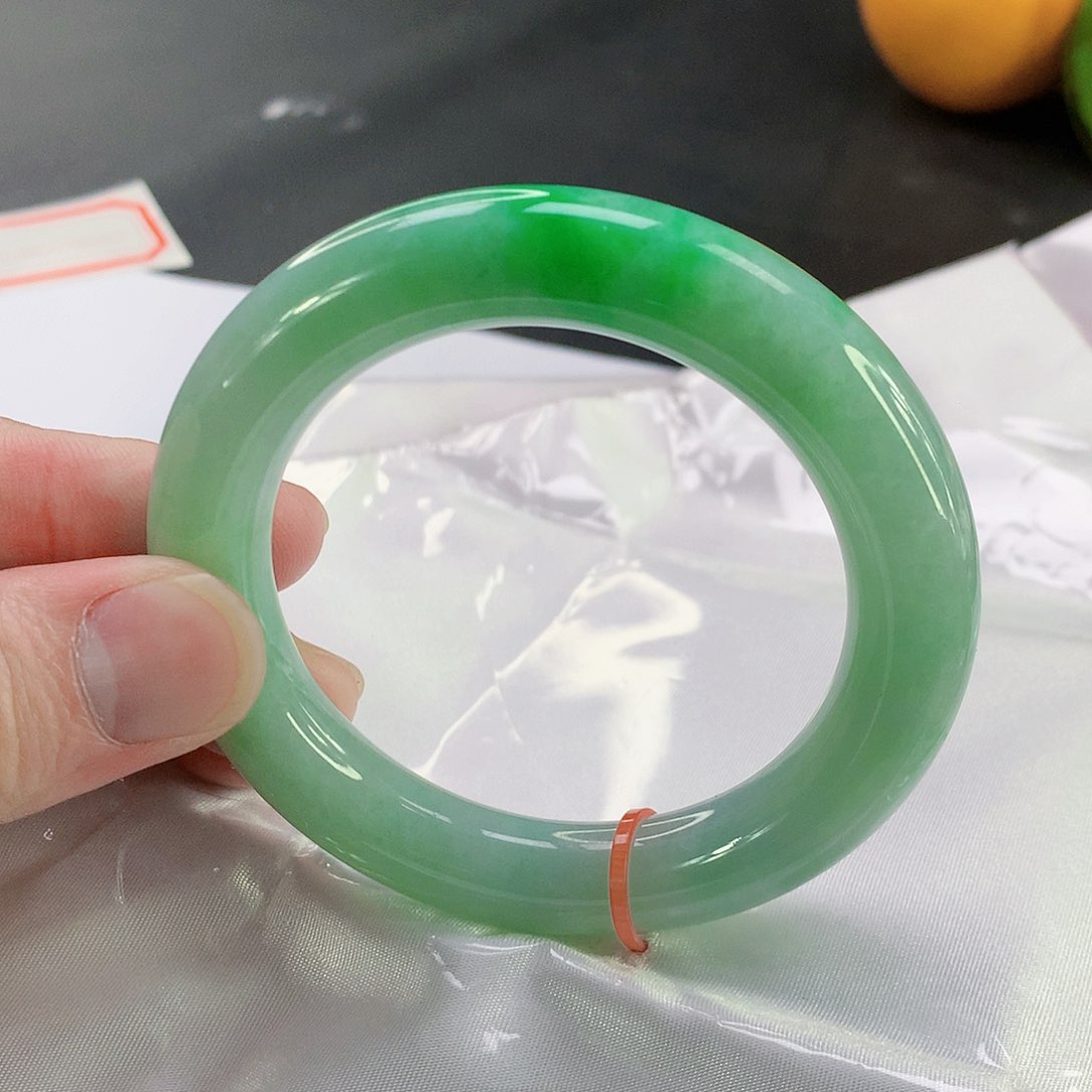 翡翠手镯未镶嵌836缅甸天然翡翠A货