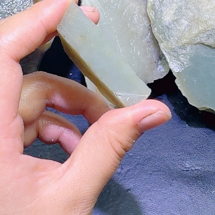 和田玉未镶嵌珠宝半成品