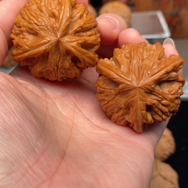 吊坠文玩核桃文山