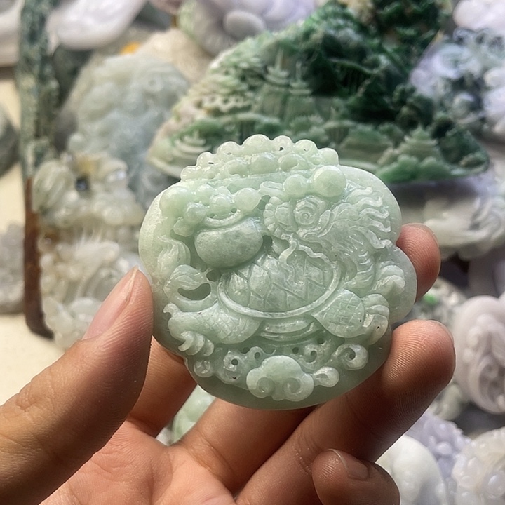 定制翡翠未镶嵌天然翡翠