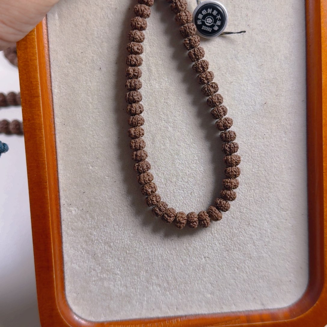 金刚菩提吊坠平细手持 7.7-7.9mm全品