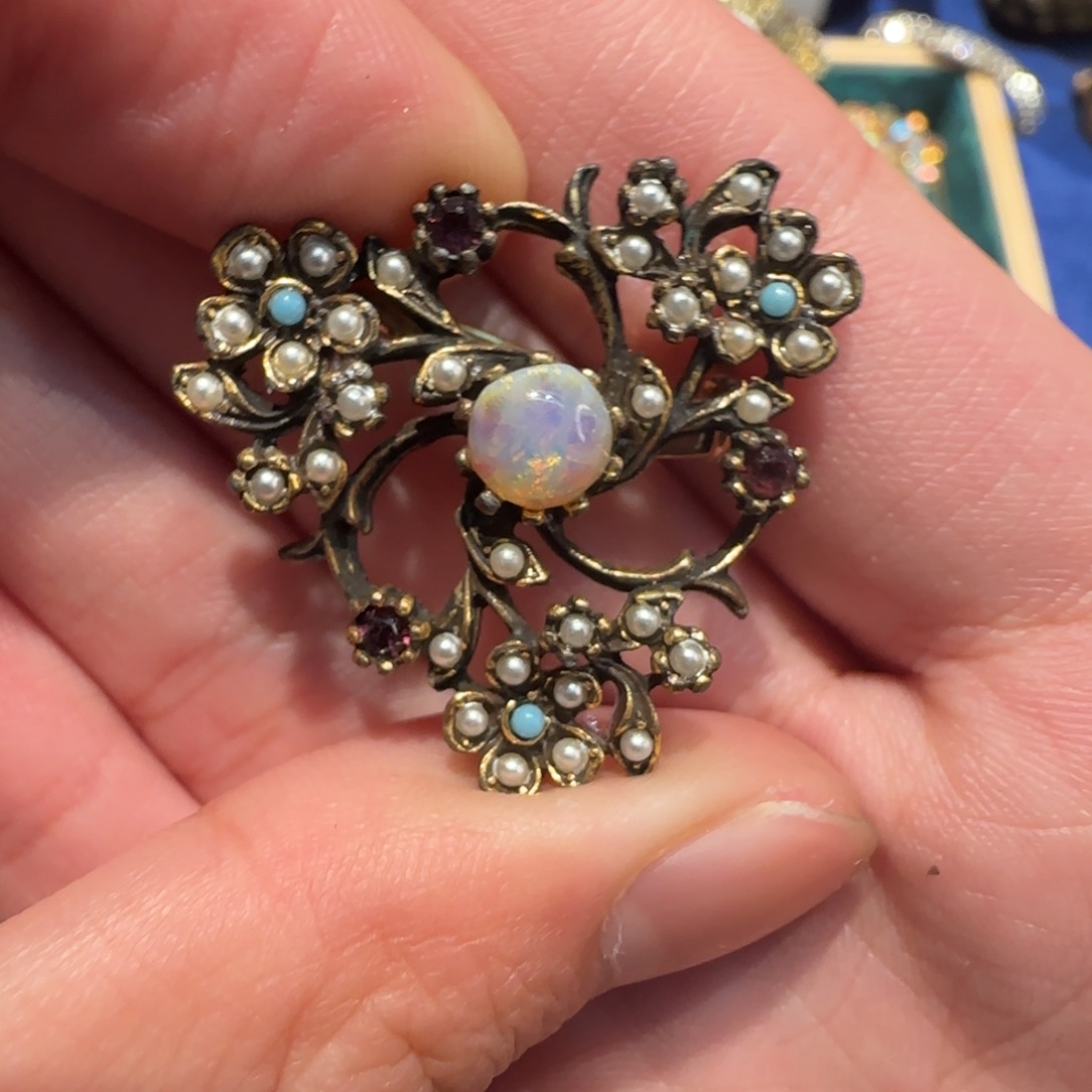 合成碳硅石纯铜瑕疵