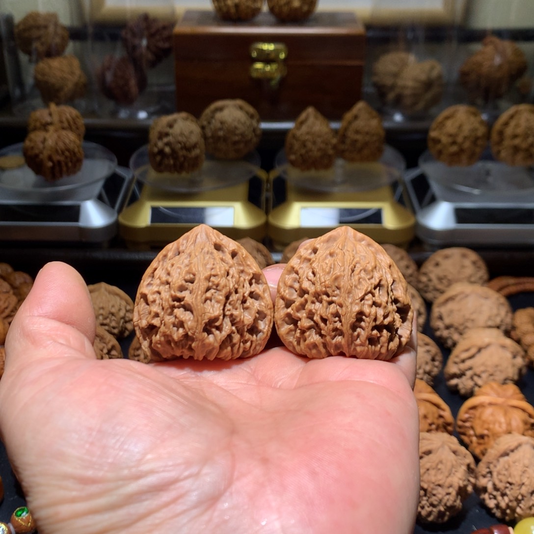 文玩核桃维修42+三角疆