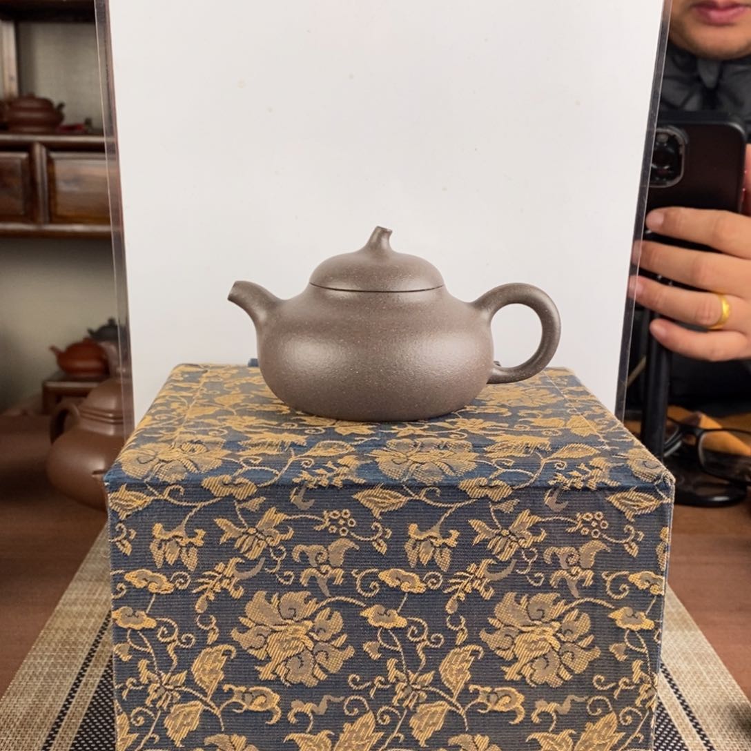 紫砂茶壶宜兴紫砂工艺美术精品