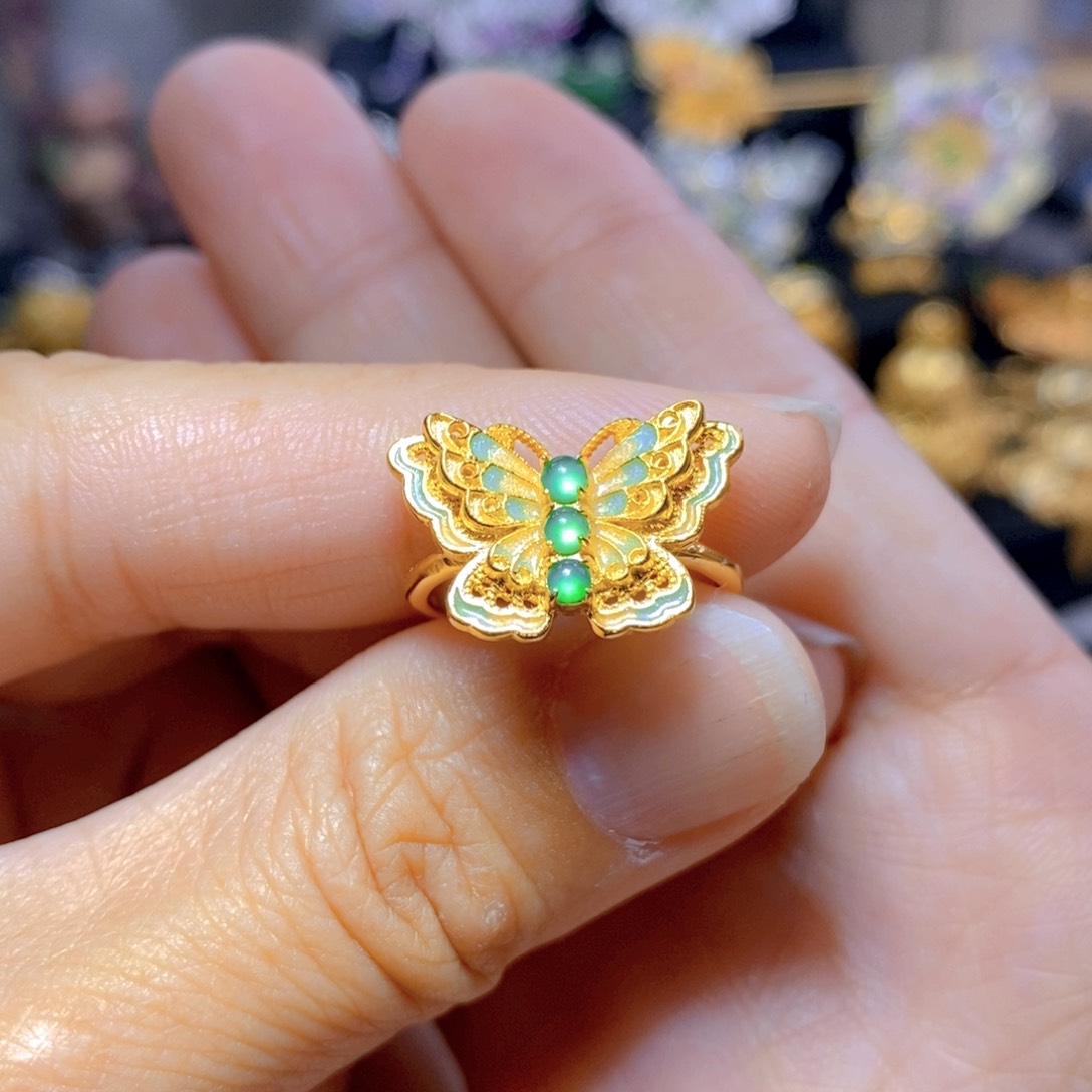 翡翠耳钉银S925镶嵌天然翡翠