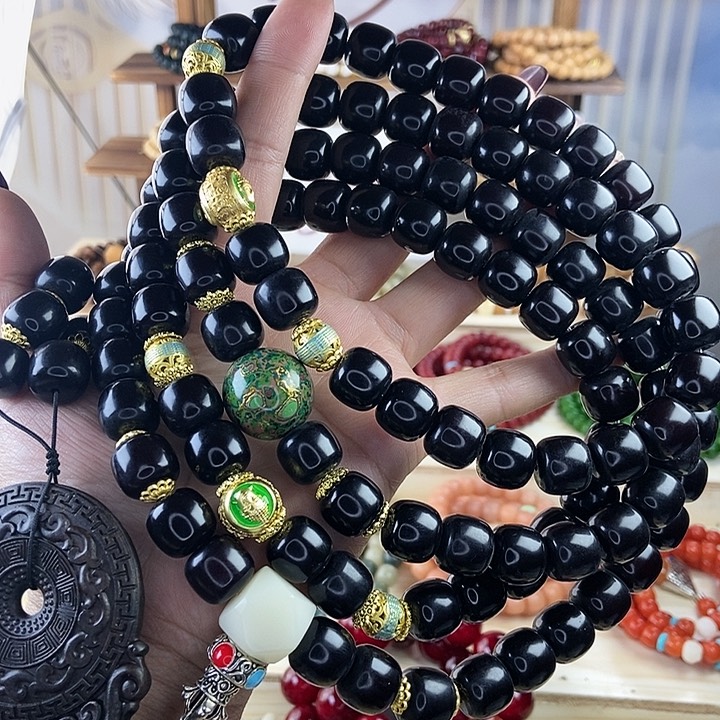 白玉菩提吊坠菩提