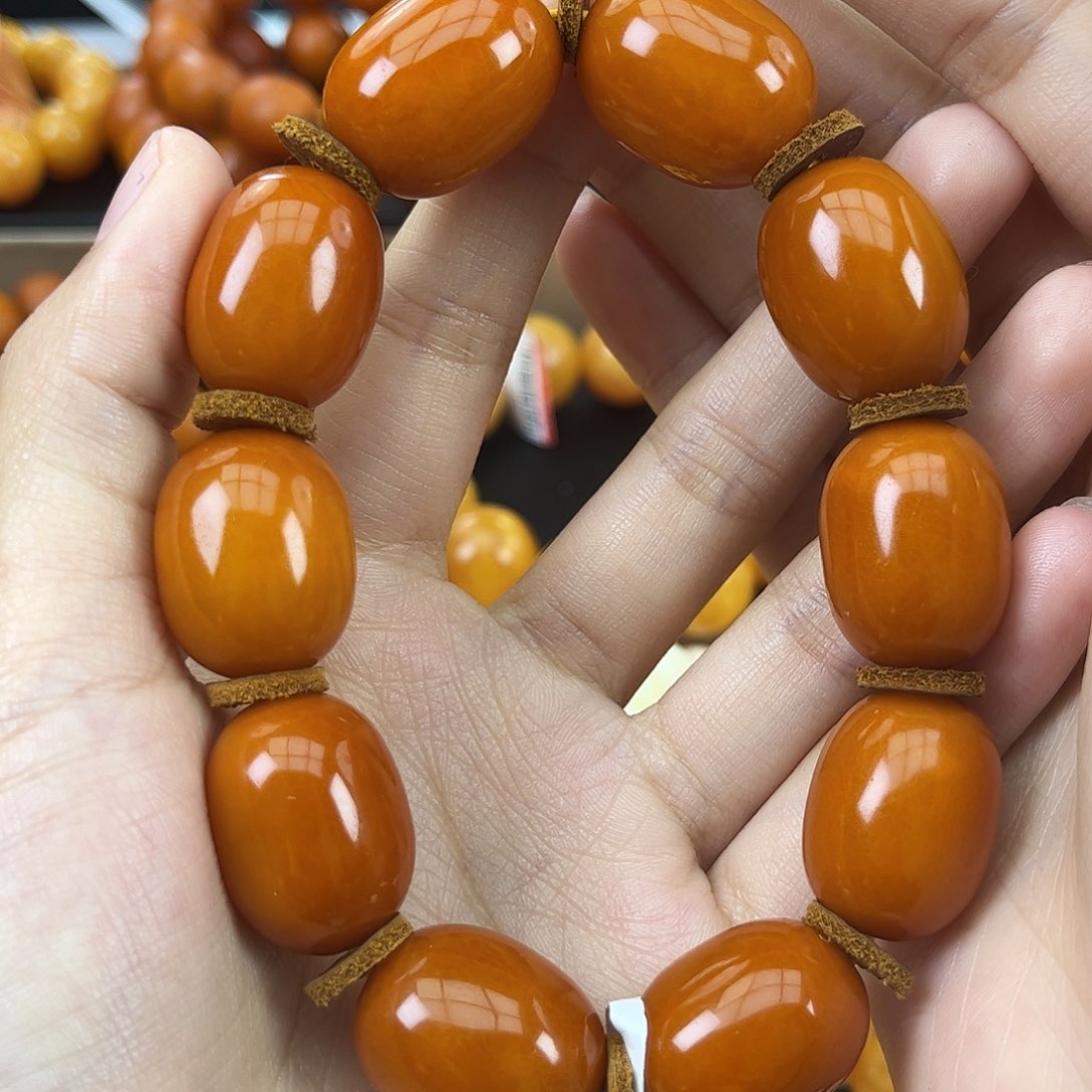 琥珀颈饰未镶嵌蜜蜡