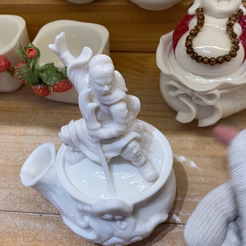 花花绿绿咯考虑图透膜啊哦哦哦哦