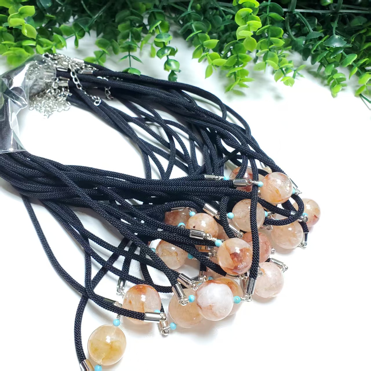 N586【赵小姐】时尚百搭红胶花项链多样式发其一