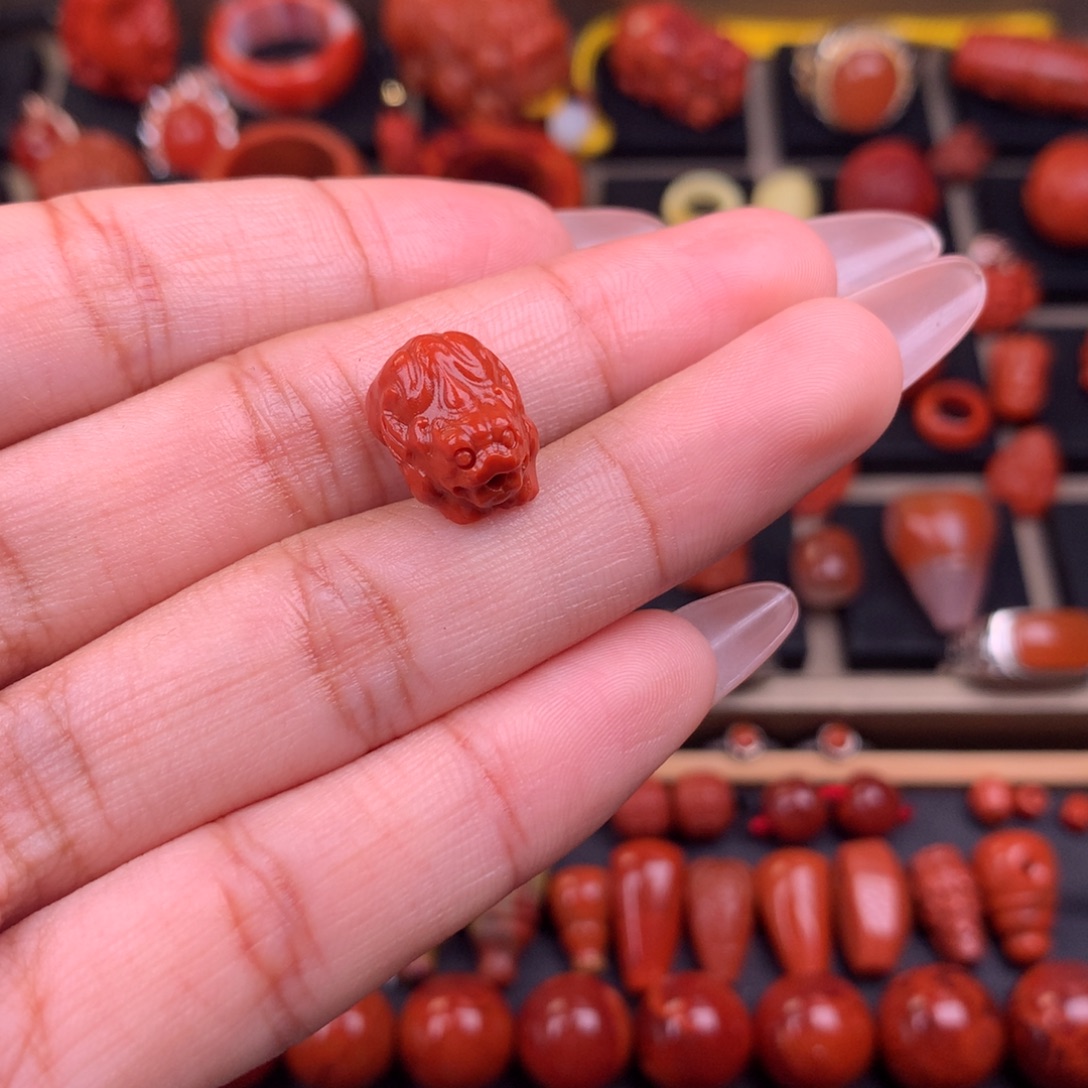 南红玛瑙未镶嵌貔貅10+