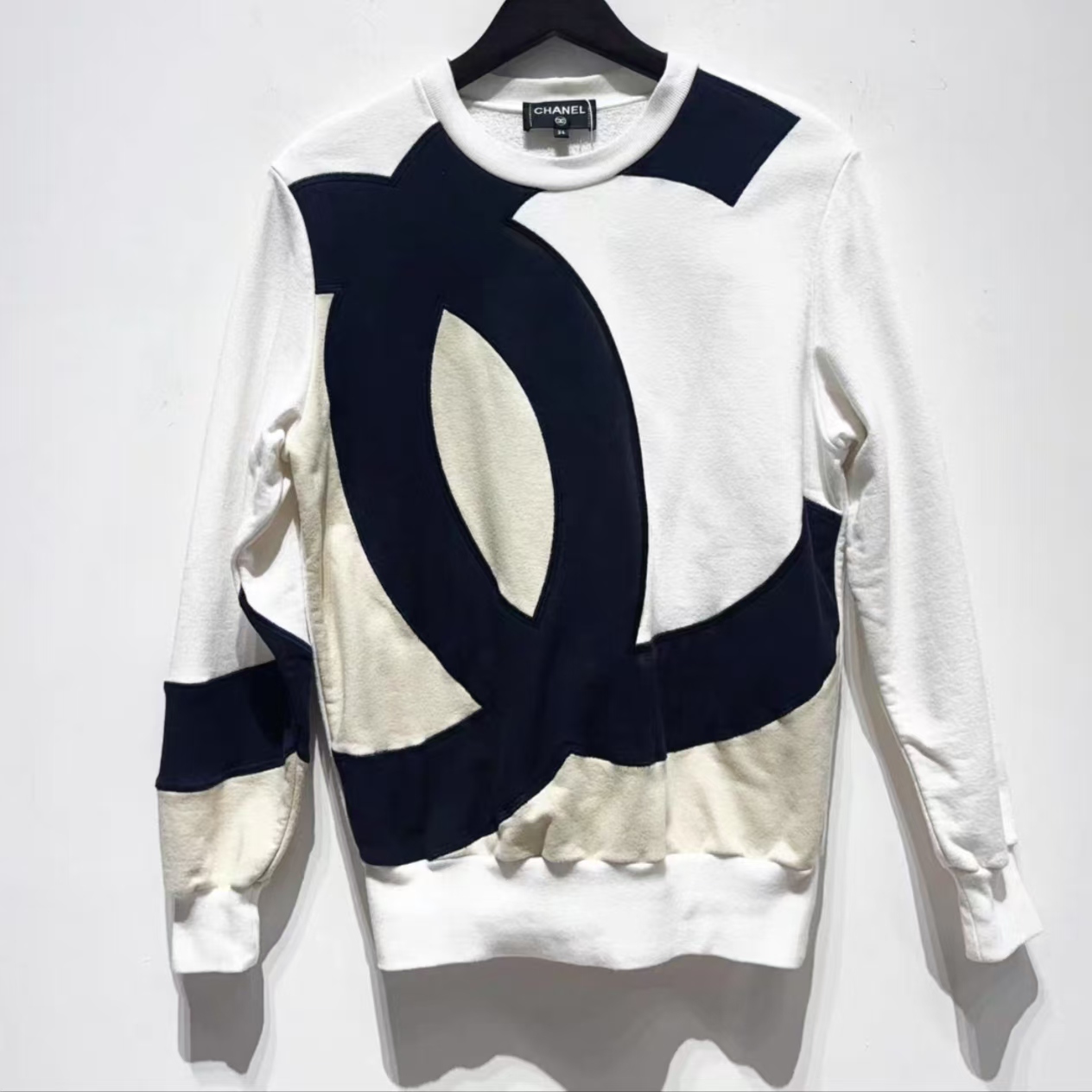 95新 Chanel/香奈儿 蓝总/大logo 圆领卫衣 轻微串色