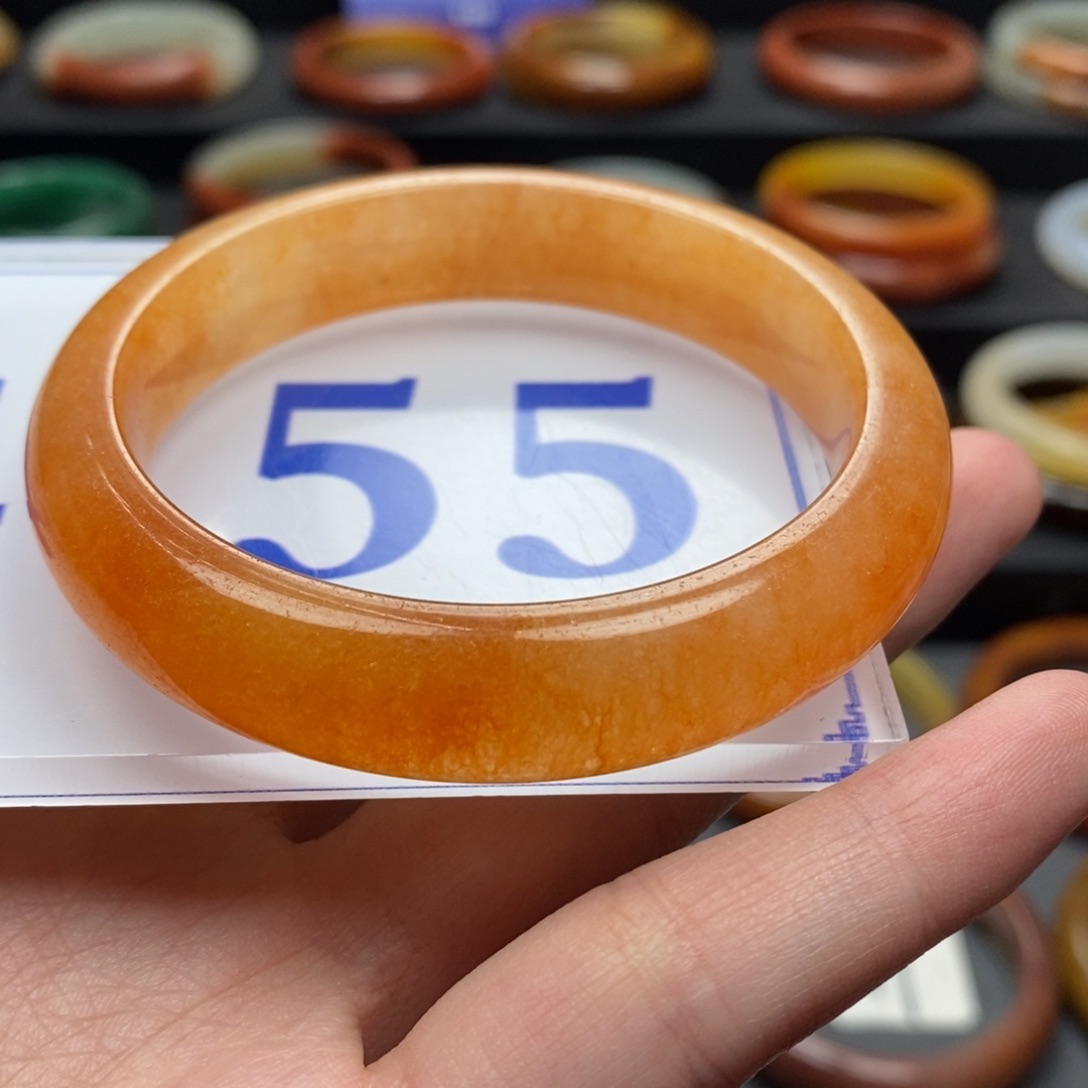 石英质玉（黄龙玉）手镯未镶嵌