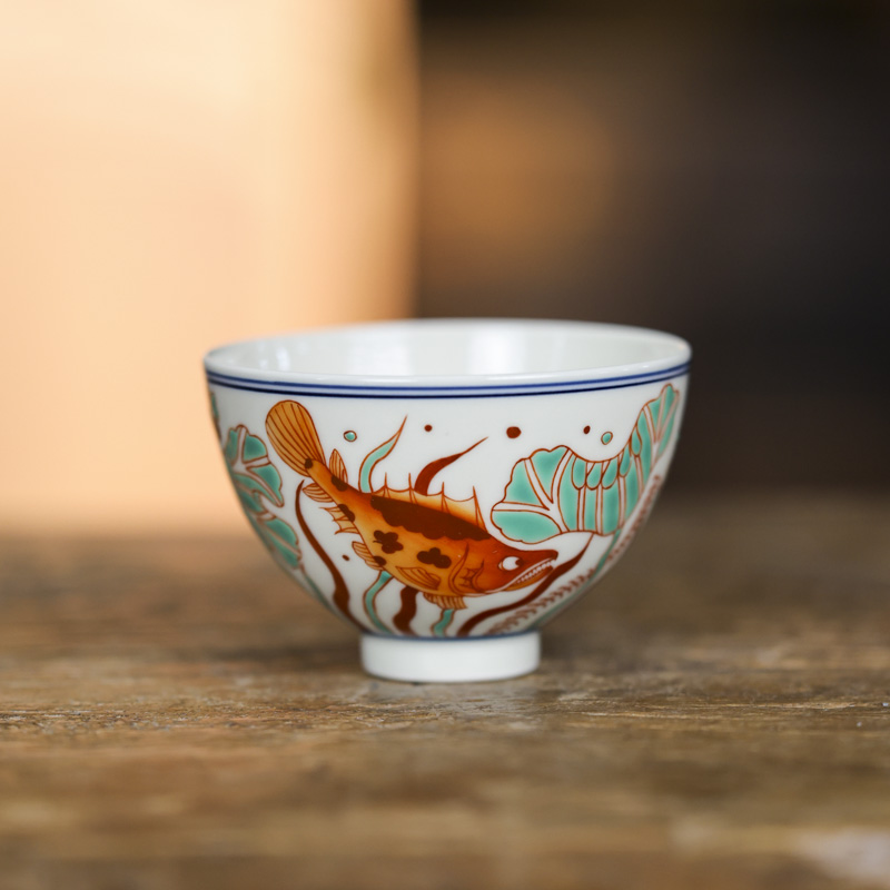 立勤堂-红绿彩-二号釉鱼藻鸡心杯（EHY-B-036）