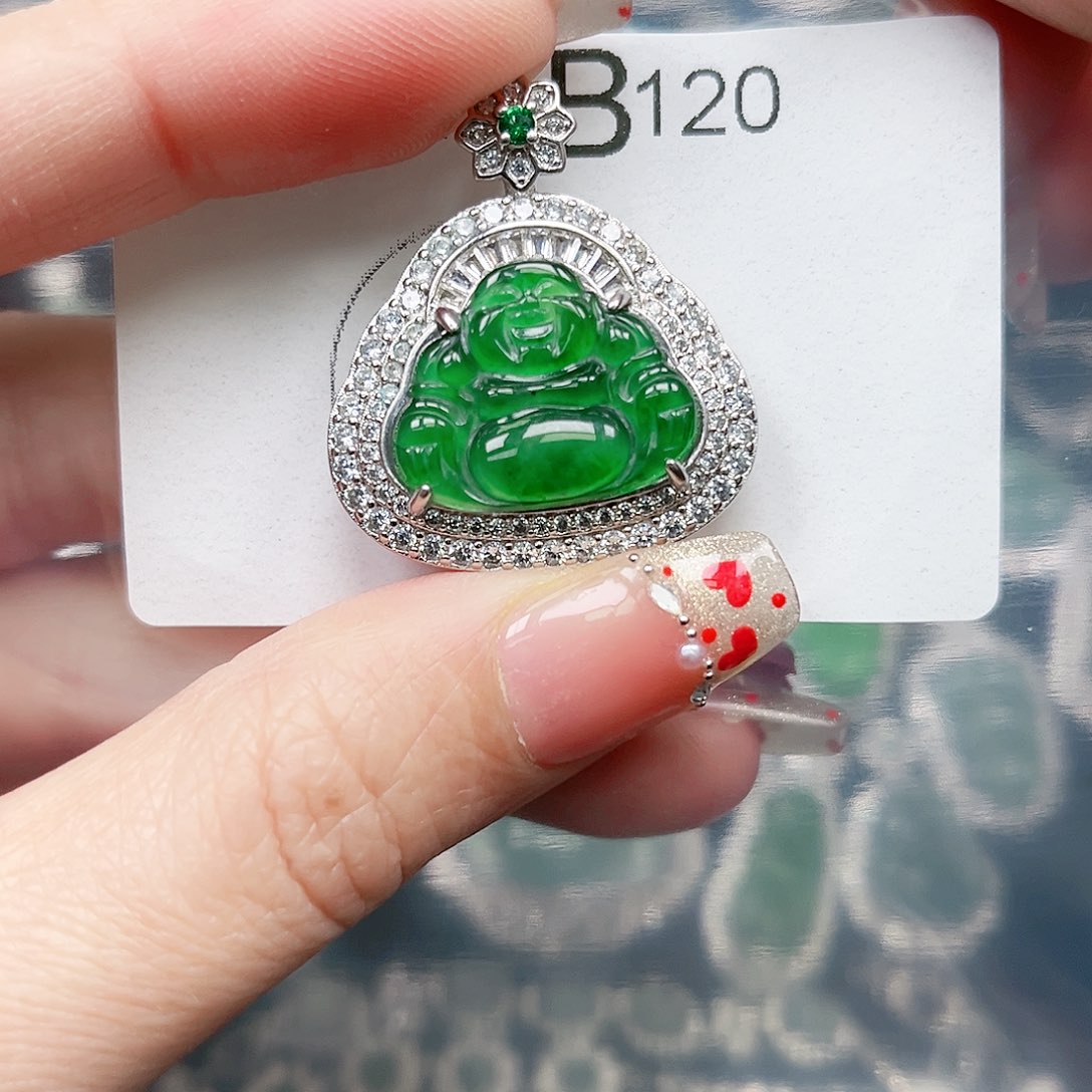 翡翠颈饰未镶嵌翡翠120