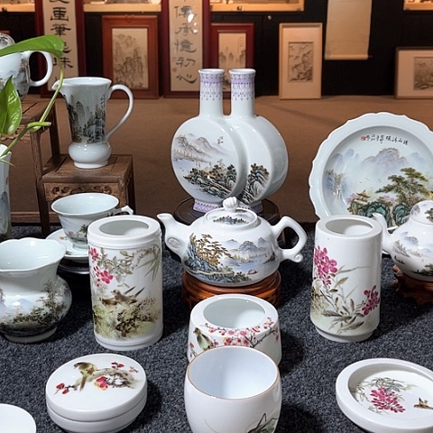 汪派山水嫡传第四代汪沁直播间