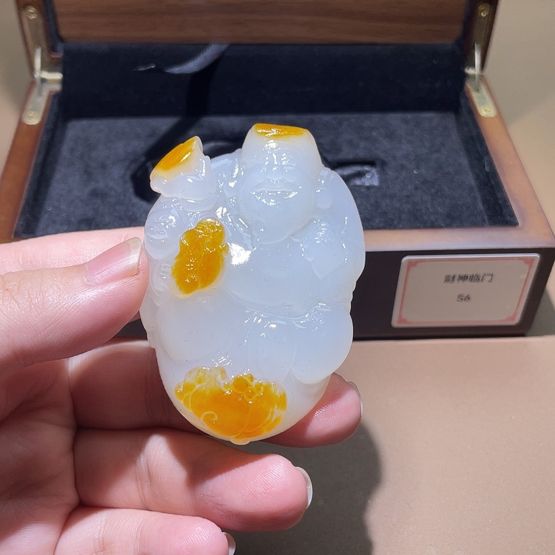 和田玉颈饰未镶嵌Z6