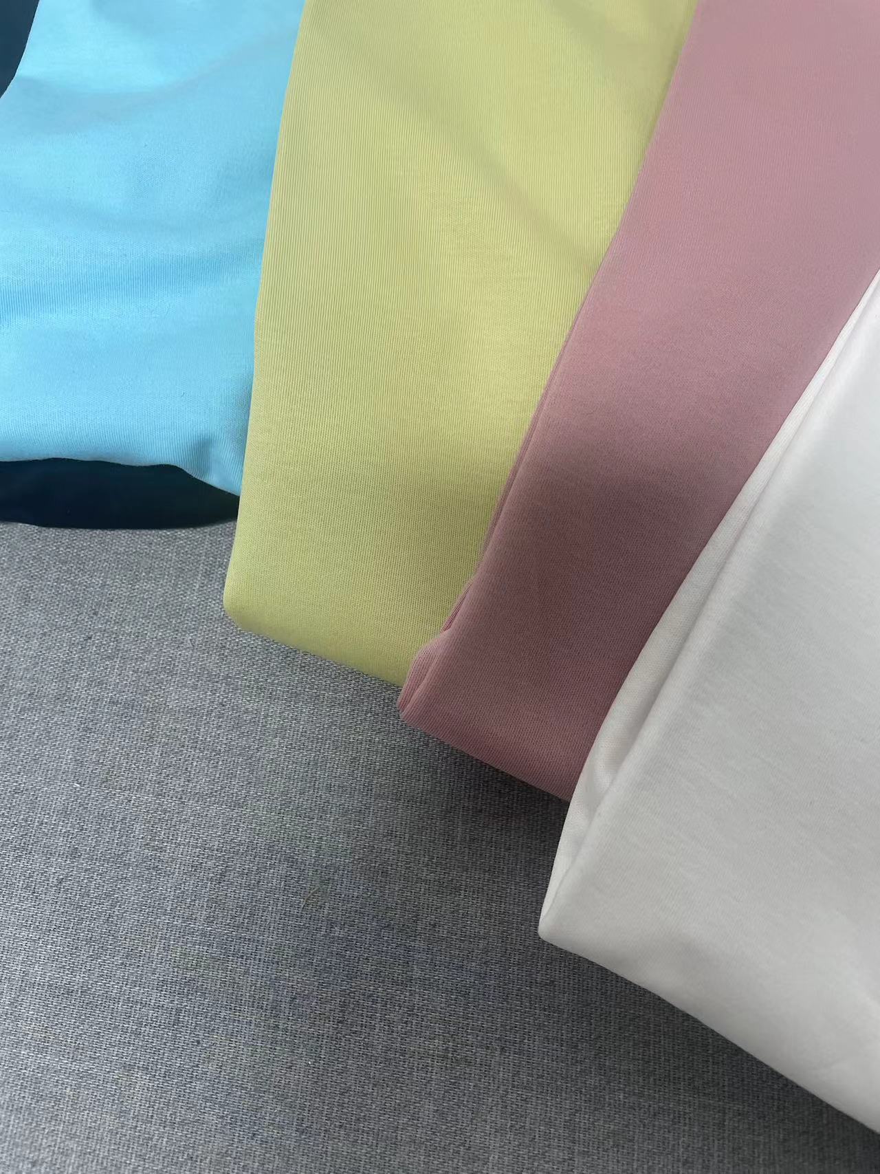 三男士秋冬季羊毛衫多色可以选择