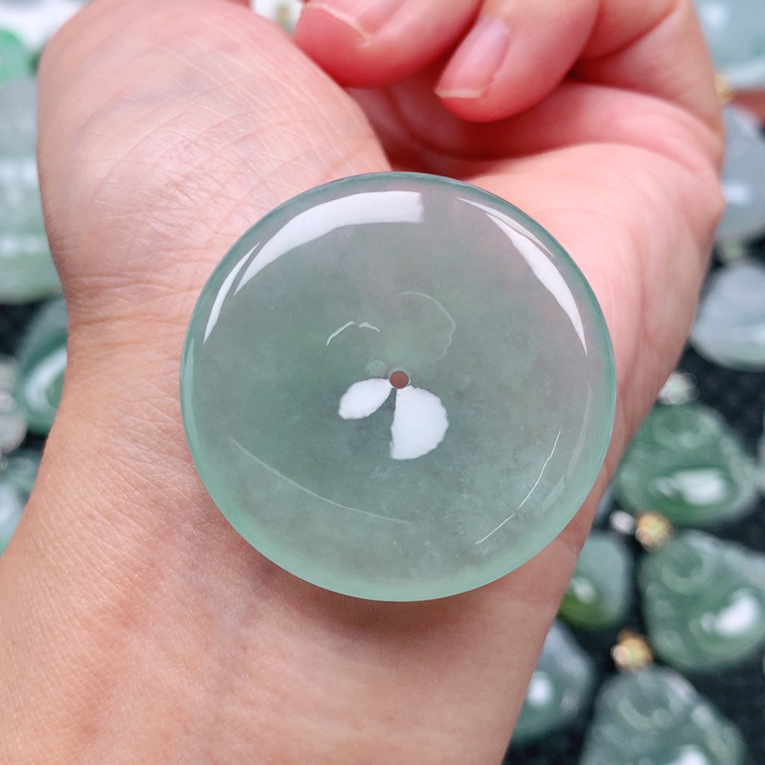 翡翠吊坠(不含链)未镶嵌南**纷